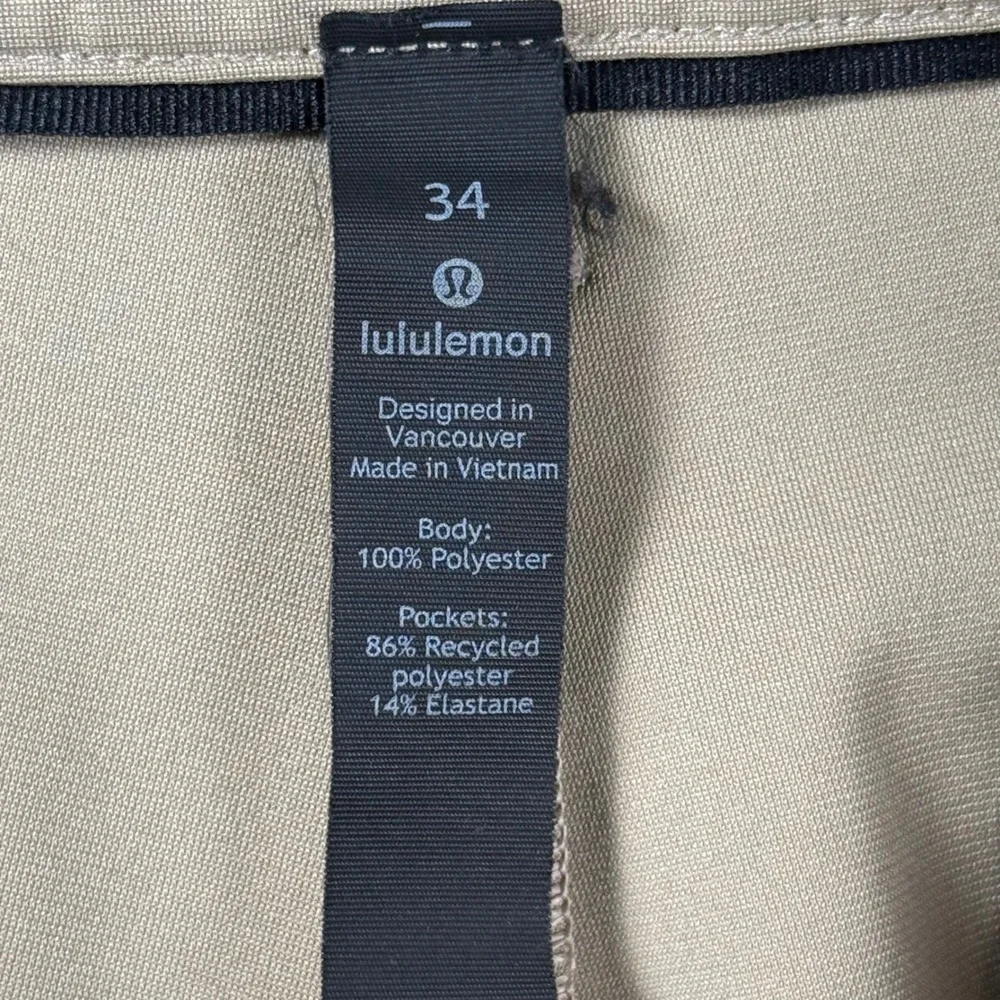 Lululemon Mens 34 Commission Shorts 11